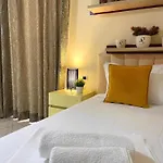 Apartament Melina *