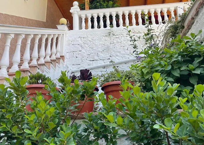 Melina * Sarandë