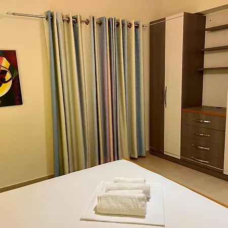 Melina 公寓 Sarandë