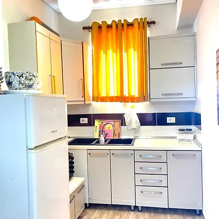 Melina Apartment *