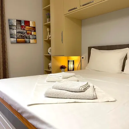 Melina Apartamento Sarandë