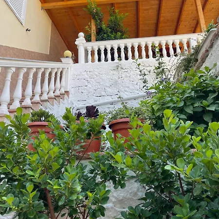 Melina * Sarande